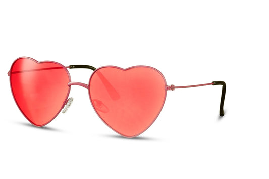 Hjerte briller med røde glas set fra siden