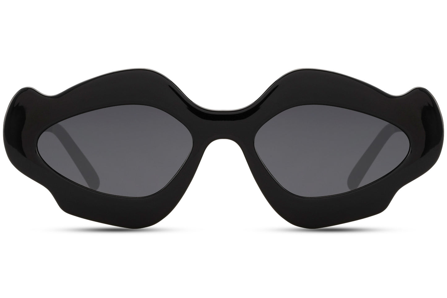 Hurtigbrille med speciel form og design i sort set fra front