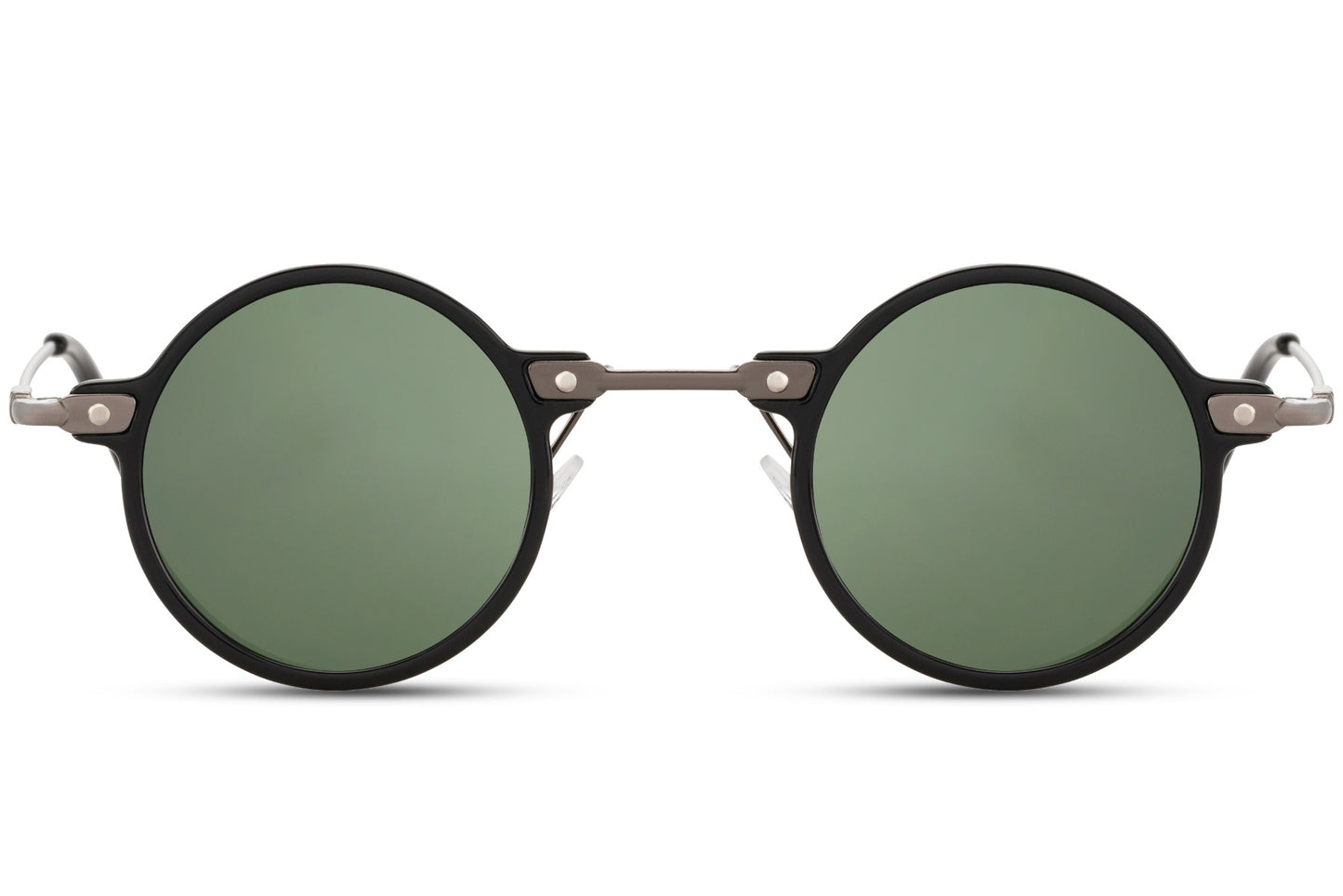 Små runde solbriller til udklædning med grønne glas og tyndt sort stel set fra fronten