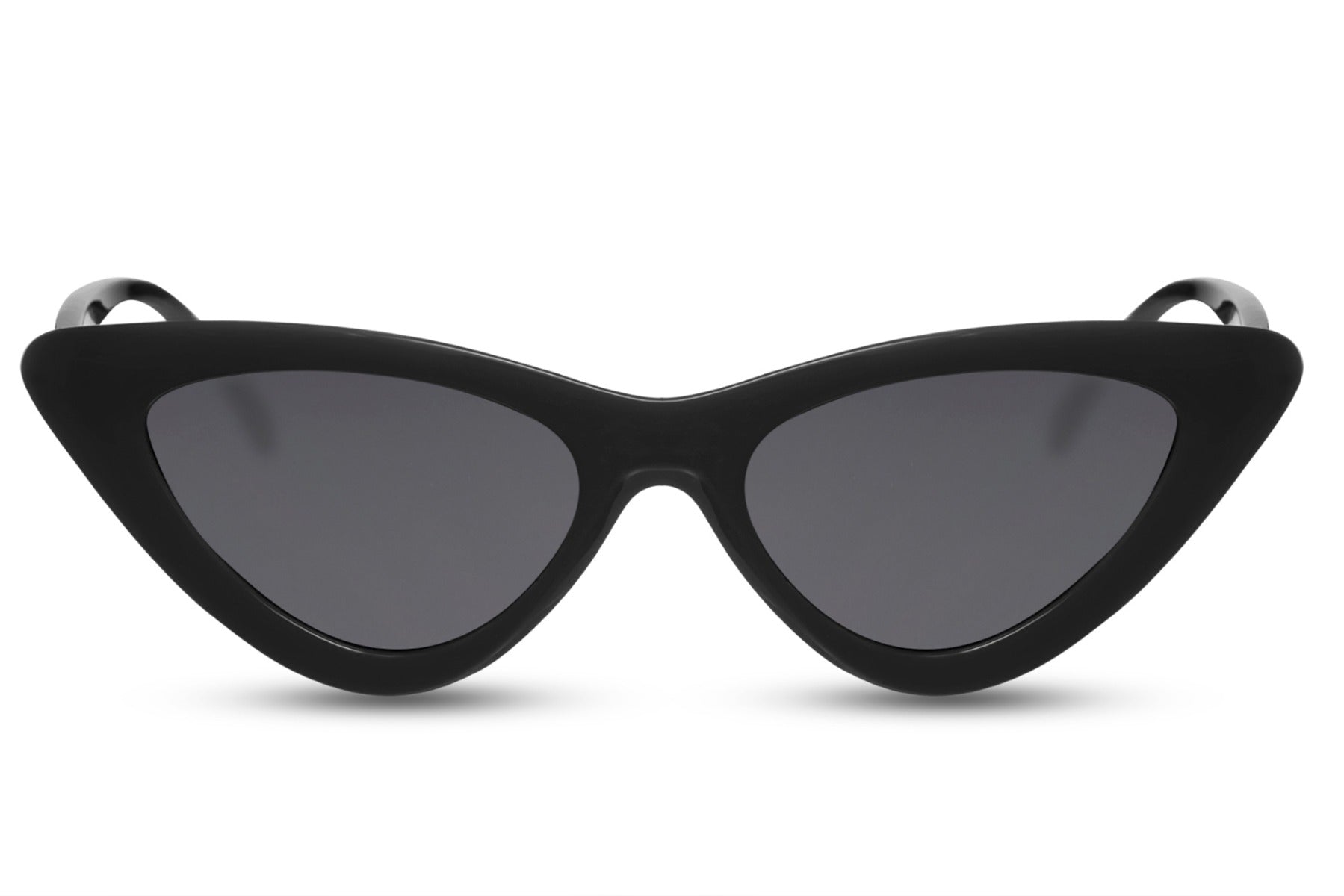 Spidse hurtigbriller i sort set fra fronten