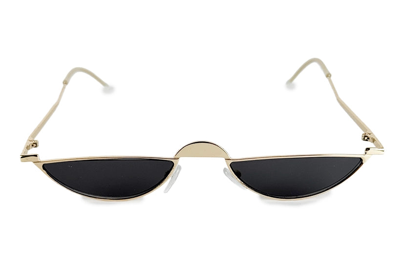 Super smalle hurtigbriller med halvt glas i sort med guld stel set fra fronten