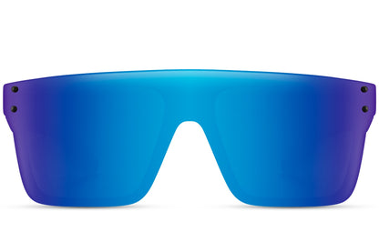 Sportsbriller med blå glas set fra fronten