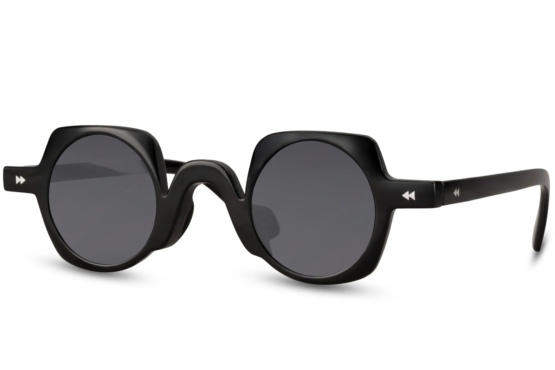 Runde hurtigbriller med firkantet stel i sort set fra siden